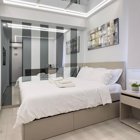 Stylish Living - Iro Apartment เอเธนส์ ภายนอก รูปภาพ