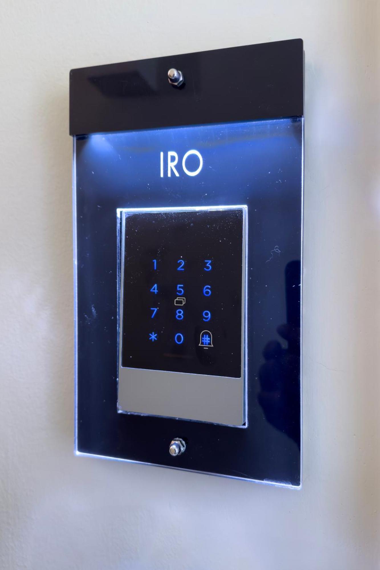 Stylish Living - Iro Apartment เอเธนส์ ภายนอก รูปภาพ