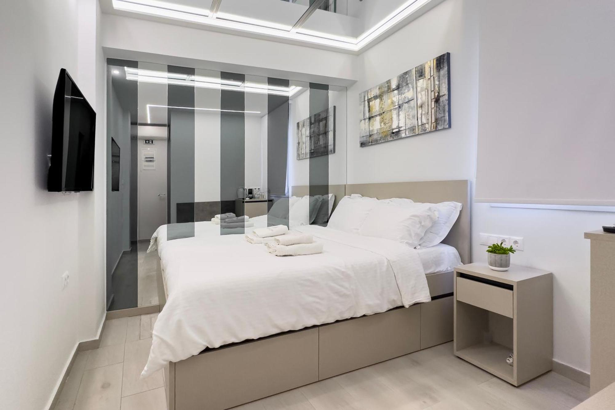 Stylish Living - Iro Apartment เอเธนส์ ภายนอก รูปภาพ